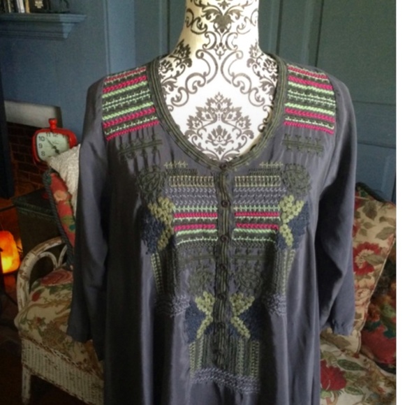 Johnny Was BIYA tunic dress 100% Silk Medium